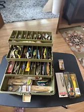 Vintage Old Pal Tackle Box, Loaded With Lures Crankbaits Rebel Cordell Storm Etc