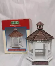 Lemax Christmas Village Gazebo | 5" Wooden