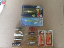 New ListingLot 151 - 12 fishing lure lures out of old tackle box