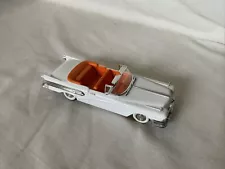 White 1958 Buick Special Open Cabriolet -Vitesse 450 Portugal 1/43