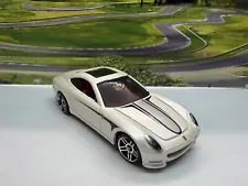 Hot Wheels Ferrari 612 Scaglietti White