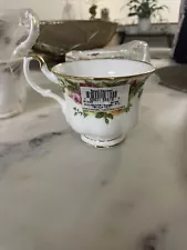 Royal Albert Old Country Roses Footed Tea Cups (4) Brand New And 4 Saucers