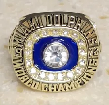 MIAMI DOLPHINS SUPER BOWL VII REPLICA RING (1972 Undefeated 17-0 Season)