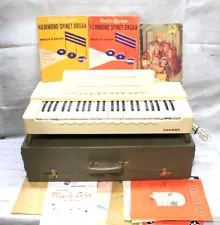 1961 Hohner Organa Model 9807 Vintage Table Top Keyboard Pump Air Organ W Case