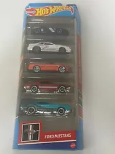 Hot Wheels 2022 FORD MUSTANG 5 Pack Gift Set