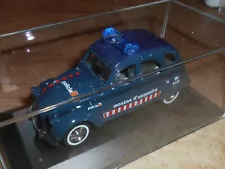 Citroen 2cv6 police static model car. Brand new in case. 1:36 scale by Guisval