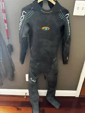 Blue Seventy Fusion Mens Triathlon ? Wetsuit Size L B4mm