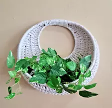 13” Round Vintage White Wicker Wall Pocket Basket For Flowers & Seasonal Decor