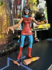 Hasbro Marvel Legends MS. MARVEL SPIDER-MAN COSTUME Marvel Unlimited Exclusive