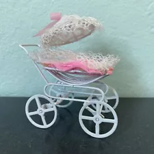 Vintage Dollhouse Miniature Hello Dolly Metal Baby Carriage Pink Bedding 1:12