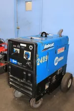 Miller BOBCAT 225 ARC WELDER