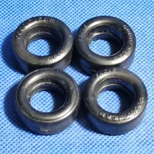 ð Slicks Tires NASCAR #43 Pontiac Petty 1:24 Scale 1000s Model Car Parts 4 Sale