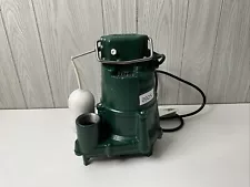 WORKS! Zoeller 98-0001 M98 115V 1/2HP Flow-mate Automatic Cast Iron Sump Pump