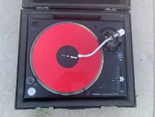 Pioneer PLX-1000 Professional Direct Drive DJ Turntable W/case SEE VIDEO