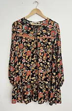 Rusttydustty Fall Floral Dress Women’s Sz L Lace Insert Ruffle Hem Smock Dress