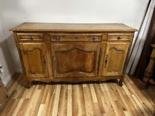 Beautiful Vintage Louis XV French Carved Oak Sideboard Buffet Raised Panels ￼￼