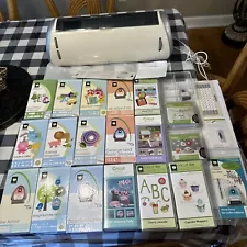 Provo Craft Cricut Expression 24" Personal Electronic Cutter Machine CREX001 ⬇️