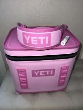 Yeti Hopper Flip 12 Soft Cooler Power Pink Limited Edition New Without Hang Tag