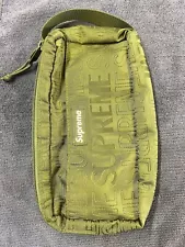 Supreme Organizer Pouch ( Olive ) SS19 Used