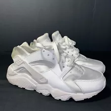 Size 7.5 - Nike Air Huarache Triple White W