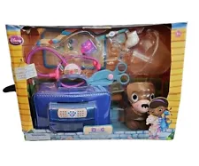 New Doc McStuffins Vet Doctor Bag with Fido by Disney 7-Pieces Dr Bag Fido