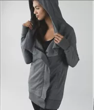 Lululemon Wrap Up Jacket Women's 8 Gray Athletic Zip Long Length Thumb Holes