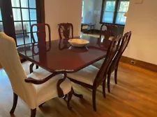 Drexel heritage dining room set