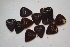 SALE! Fender 351 Classic Totoise Shell Celluloid Picks, Heavy, Dozen, 0980351900