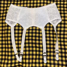 Vintage Camille 1970’s NOS Garter Belt White Lace Sz 24 Made In USA Metal clips