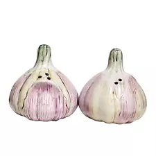 Vintage Garlic Bulb White Purple Salt and Pepper Shakers 3"