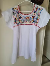 Traditional Mexican Blouse for Women (Size Small, Adult)