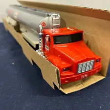 1995 Texaco Toy Tanker Truck