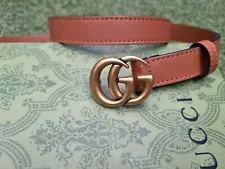 Gucci brown leather skinny belt with golden tone buckle