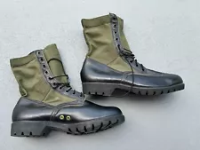 Original 1967 Vietnam War US Jungle Boots 13W