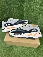 Adidas Yeezy Boost 700 Wave Runner Size 11 B75571 OG Hi-res Vanta Enflame CLEAN