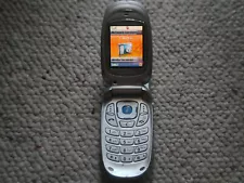 samsung sgh-e316 retro vintage old mobile cell flip phone 2004 - WORKING