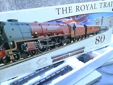 Hornby OO Gauge R.1091 The Royal Train Set Marks & Spencer Special Edition