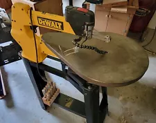 Dewalt Scroll Saw dw788 corded w/ Stand and Blade Inventory Preowned $425 OBO