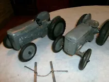 Agco Massey Harris Ferguson Farm Toy 1948 TO-20 Advanced Product Tractors Rare