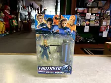 NEW Marvel Fantastic Four 4 Power Blast Invisible Woman Water-Blasting 2005