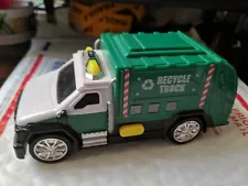 Green & White Garbage Recycle Truck With Lights And Sound