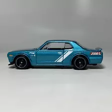 Nissan Skyline HT 2000GT-X Green 1:64 Diecast Diorama Model Car #187 JDM RHD