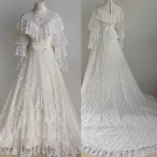 Vintage Wedding Dresses Boho V-Neck Tiered Lace Ruffle Sweep Train Bridal Gowns