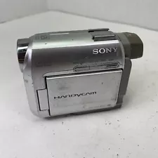 Sony Handycam DCR-HC30 Mini DV Camcorder Digital Video Camera