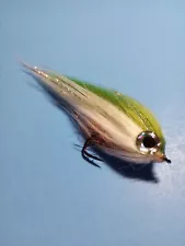 4" 2 Pk Weedless Big Eye Baitfish Flies Pike Bass Trout Stripers Walleyes