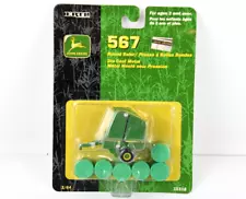 Ertl 1/64 John Deere 567 Die Cast Round Baler w/Bales Implement Green NOS 2001