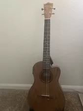 Lanikai Oak Acoustic-Electric Baritone Ukulele With Cutaway Natural