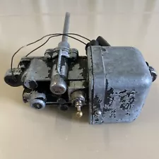 VINTAGE 1920 's 1930 's OWEN-DYNETO 6 VOLT ELECTRIC WIPER MOTOR TYPE 1605