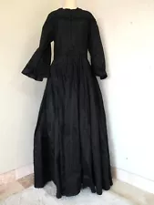 Victorian ladies silk MOURNING dress Gown size L Edwardian black vintage gothic