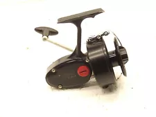 GARCIA MITCHELL 302 SALT WATER SPINNING FISHING REEL